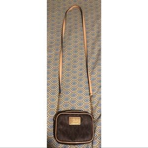Michael Kors crossbody purse